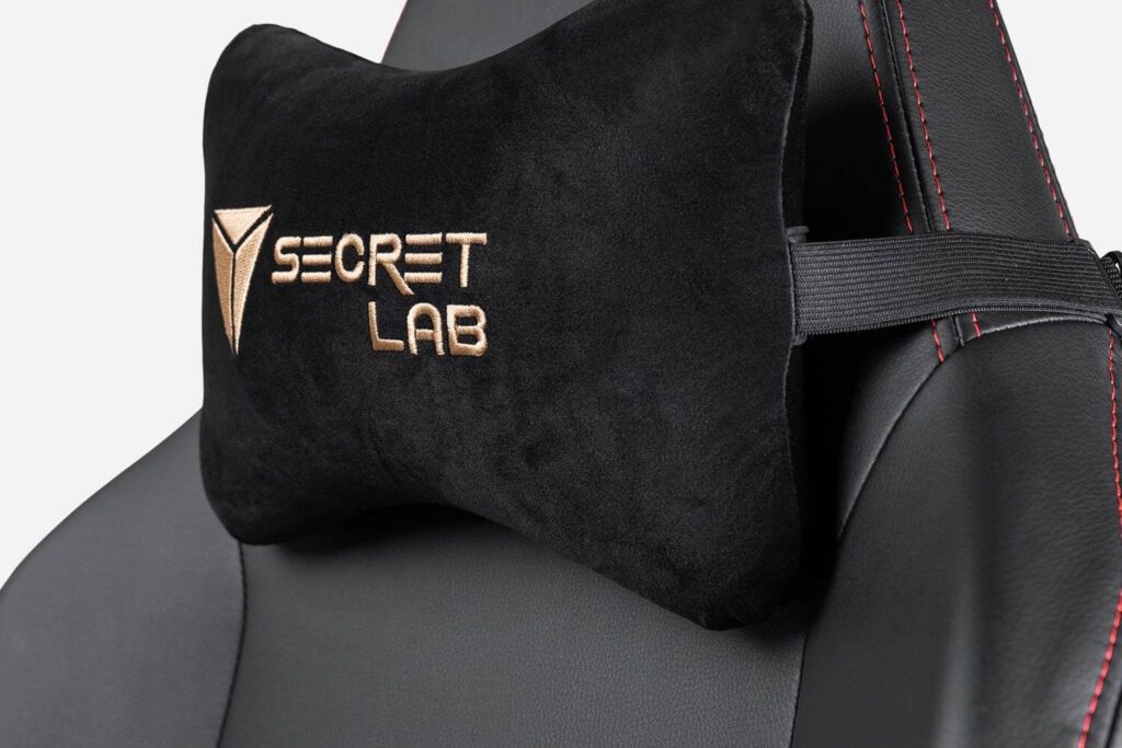 Removable headrest of secretlab gaming chair